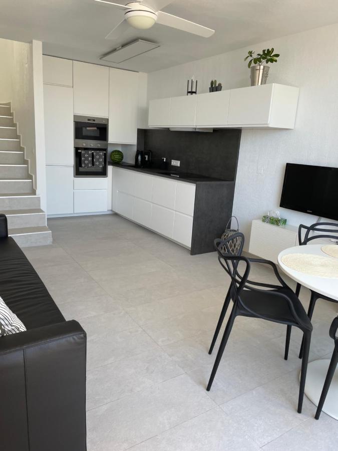 Casa Alexandra - Cosy 2Bedroom Duplex Torrevieja Exterior photo